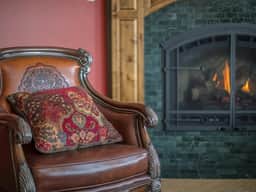 Bozeman - Main Street Retreat - Image 3
