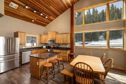Big Sky - Big Horn 31 - Image 2