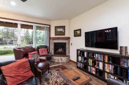 Flathead Valley - BF - Downtown Lake House - Image 2