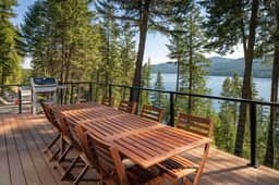Flathead Valley - WF - Tree Haus 3 - Image 3