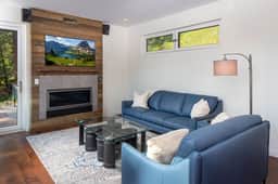 Flathead Valley - WF - Tree Haus 3 - Image 5