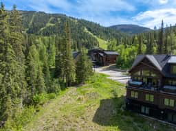 Flathead Valley - WF - SkiDaddle Inn Slopeside - Image 5