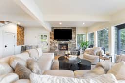 Flathead Valley - WF30 - Lion Peak Lodge - Image 2