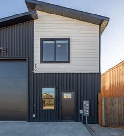 Bozeman - Gallatin Outpost - Image 5