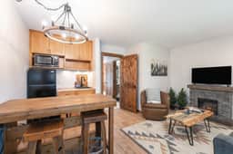 Flathead Valley - BF - Marina Cay 238 - Image 4