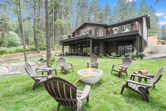 Flathead Valley - CF - Columbia Mountain Luxury Oasis - Image 1