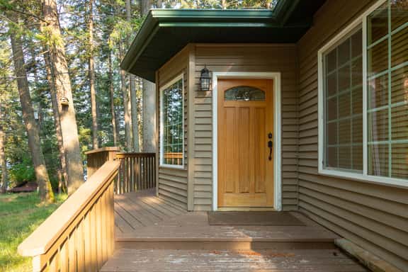 Flathead Valley - WF30 - The Whitefish Cozy Cabin - Image 1