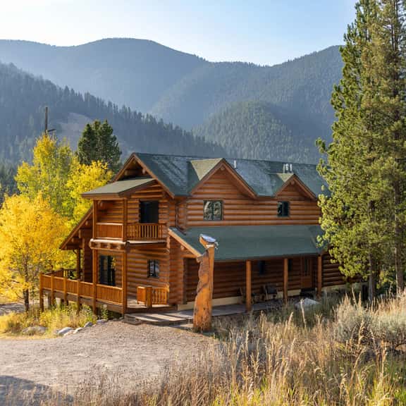 Big Sky - Riverview Lodge - Image 1