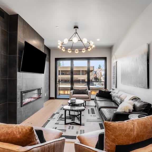 Flathead Valley - WF - Whitefish Downtown Luxury Escape - Image 1