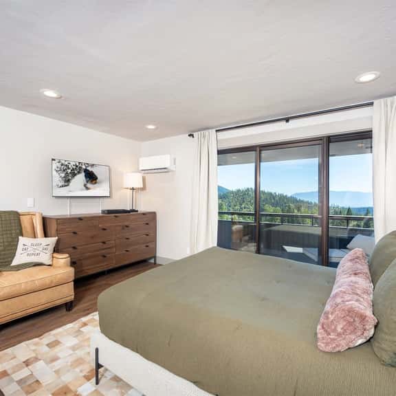 Flathead Valley - WF - Edelweiss 213 - Image 1