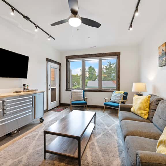 Flathead Valley - CF - Main Street Mountain Suite - Image 1