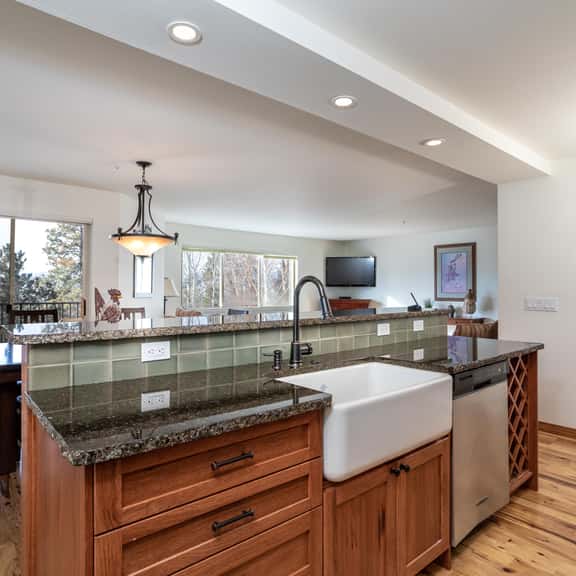 Flathead Valley - BF - Marina Cay 263 - Image 1