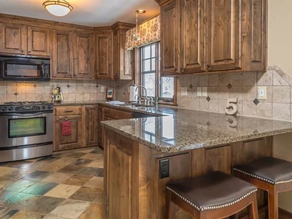 Bozeman - Main Street Retreat - Image 4