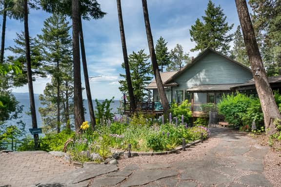 Flathead Valley - BF - Lakeshore Lodge - Image 3