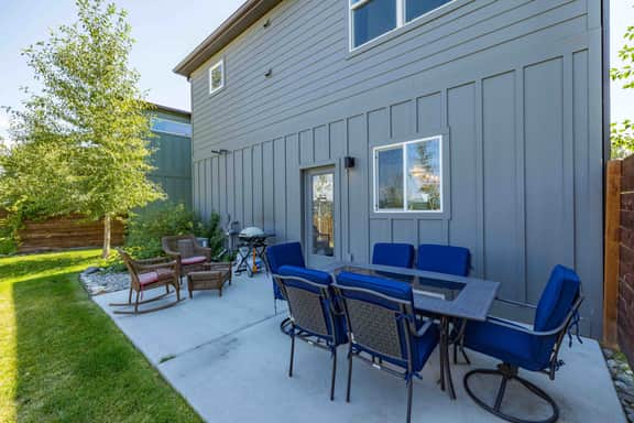 Bozeman - Notch 8 Railhouse - Image 5