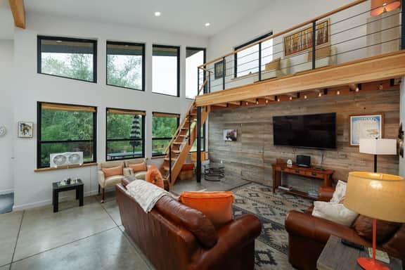 Bozeman - Riverside Luxe - Image 2