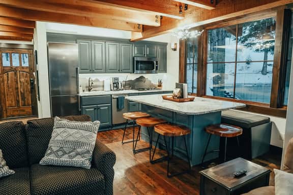 Flathead Valley - WF - Tamarack Treehouse - Image 2