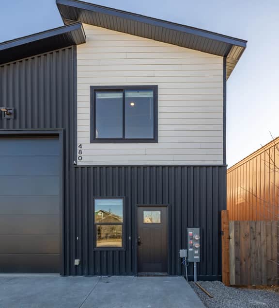 Bozeman - Gallatin Outpost - Image 5