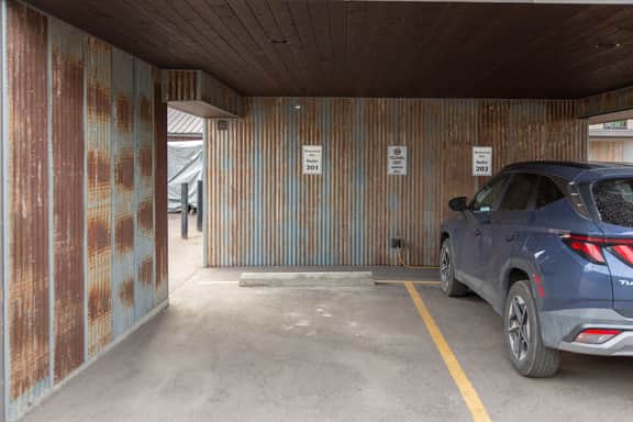 Flathead Valley - CF - Main Street Mountain Suite - Image 4