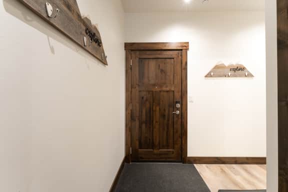 Flathead Valley - CF - Main Street Mountain Suite - Image 5