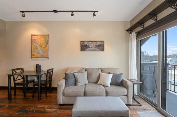 Flathead Valley - WF - Lazy Bear Loft - Image 3