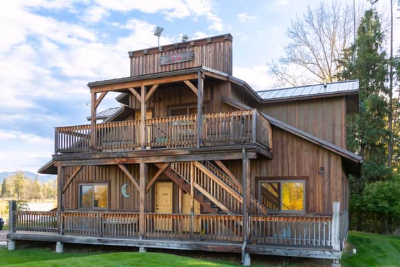 Flathead Valley - CF - Northern Lights Cabin - Image 2