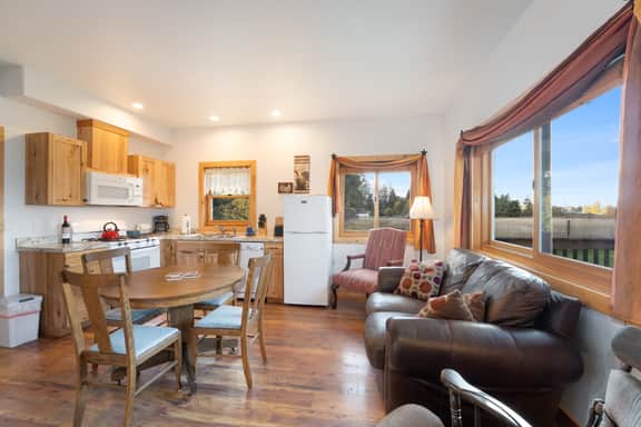 Flathead Valley - CF - Southern Cross Cabin - Image 2