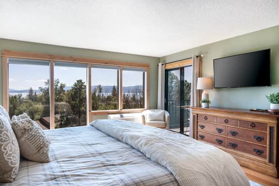Flathead Valley - BF - Marina Cay 228 - Image 4