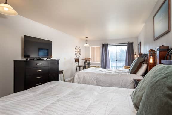Flathead Valley - BF - Marina Cay 353 - Image 4