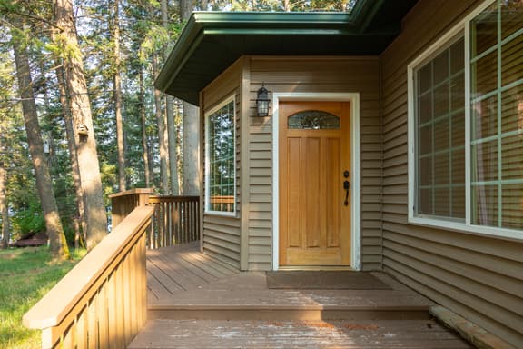 Flathead Valley - WF30 - The Whitefish Cozy Cabin - Image 1