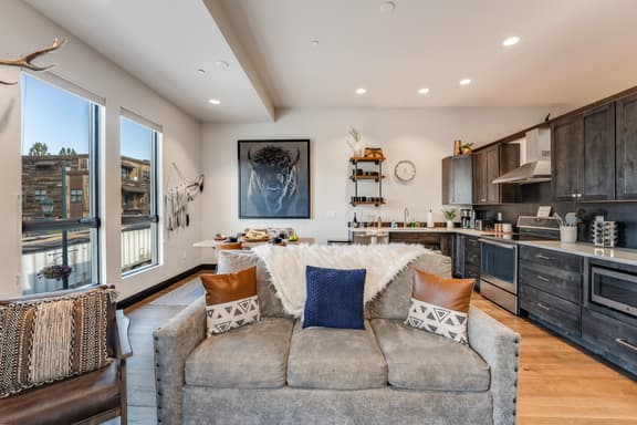 Flathead Valley - WF - Whitefish Riverside Loft - Image 1