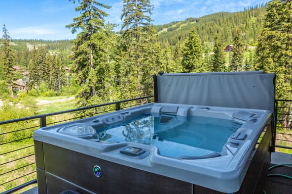 Flathead Valley - WF - SkiDaddle Inn Slopeside - Image 1