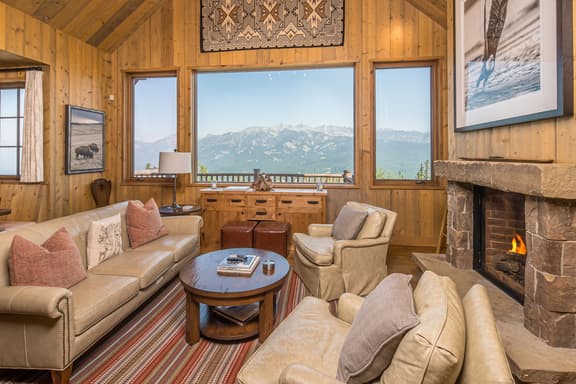 Big Sky - Cowboy Heaven - The Stone and Timber Chalet - Image 1